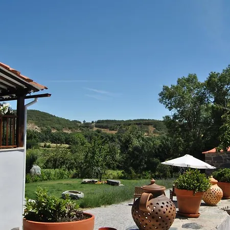 Farm stay Alformil Braganca
