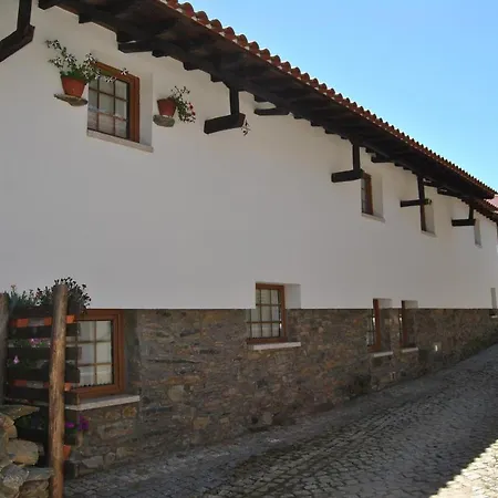 Alformil Alojamento de Turismo Rural *